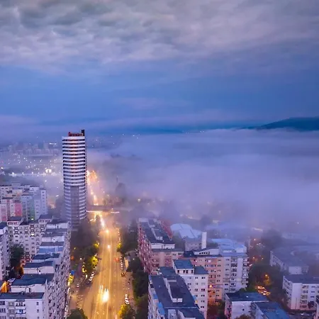 The Skytower - Your Panoramic Life Апартаменты *